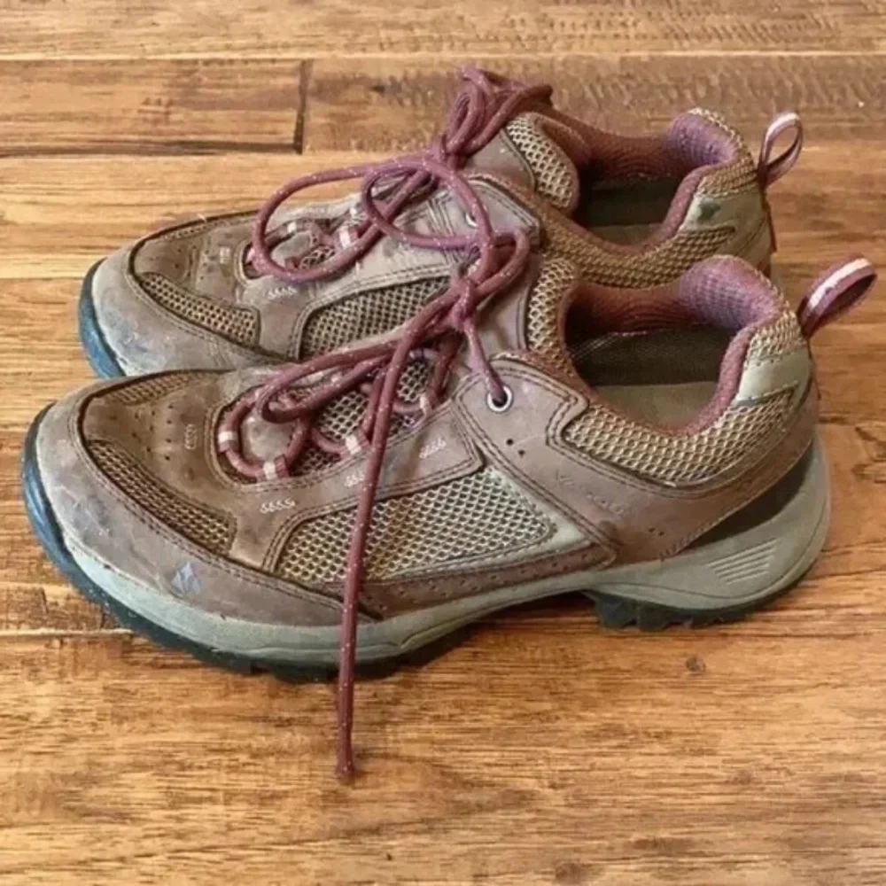 Vasque Breeze 2.0 Low GTX Hiking Boots Brown Leather Womens Size 9